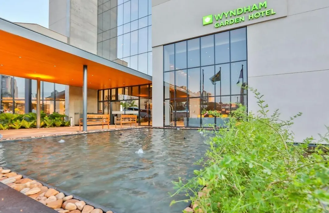 Wyndham Garden Convention Hotel 4*